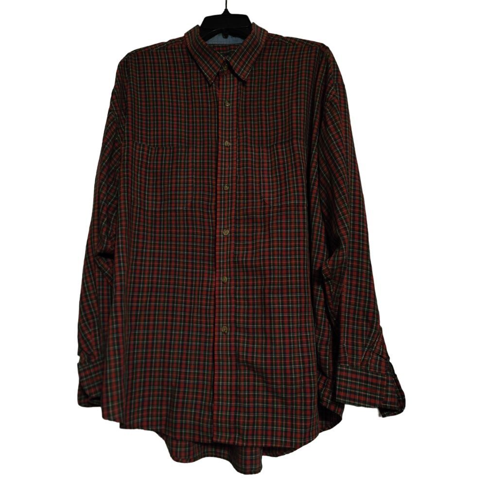 Van Heusen Classic‎ Plaid Button-Down Shirt: Versatile Comfort for Any Occasion